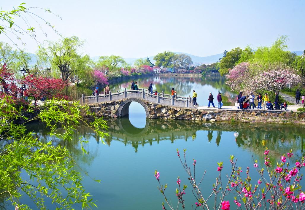 江苏各市gdp_江苏可能被上海合并的城市：GDP破4000亿元,15年蝉联百强县之首