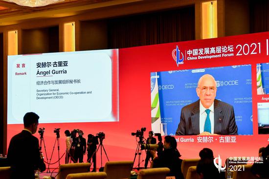 中国gdp增长_中国、印度历年GDP年度增长率比较