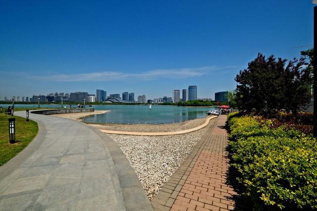 gdp杭州_中国最有潜力城市,GDP超武汉杭州,未来或将成为一线城市